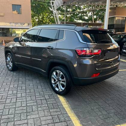 JEEP COMPASS 1.3 T270 TURBO FLEX LONGITUDE AT6